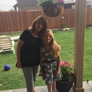 Meet your Posher, Claudia